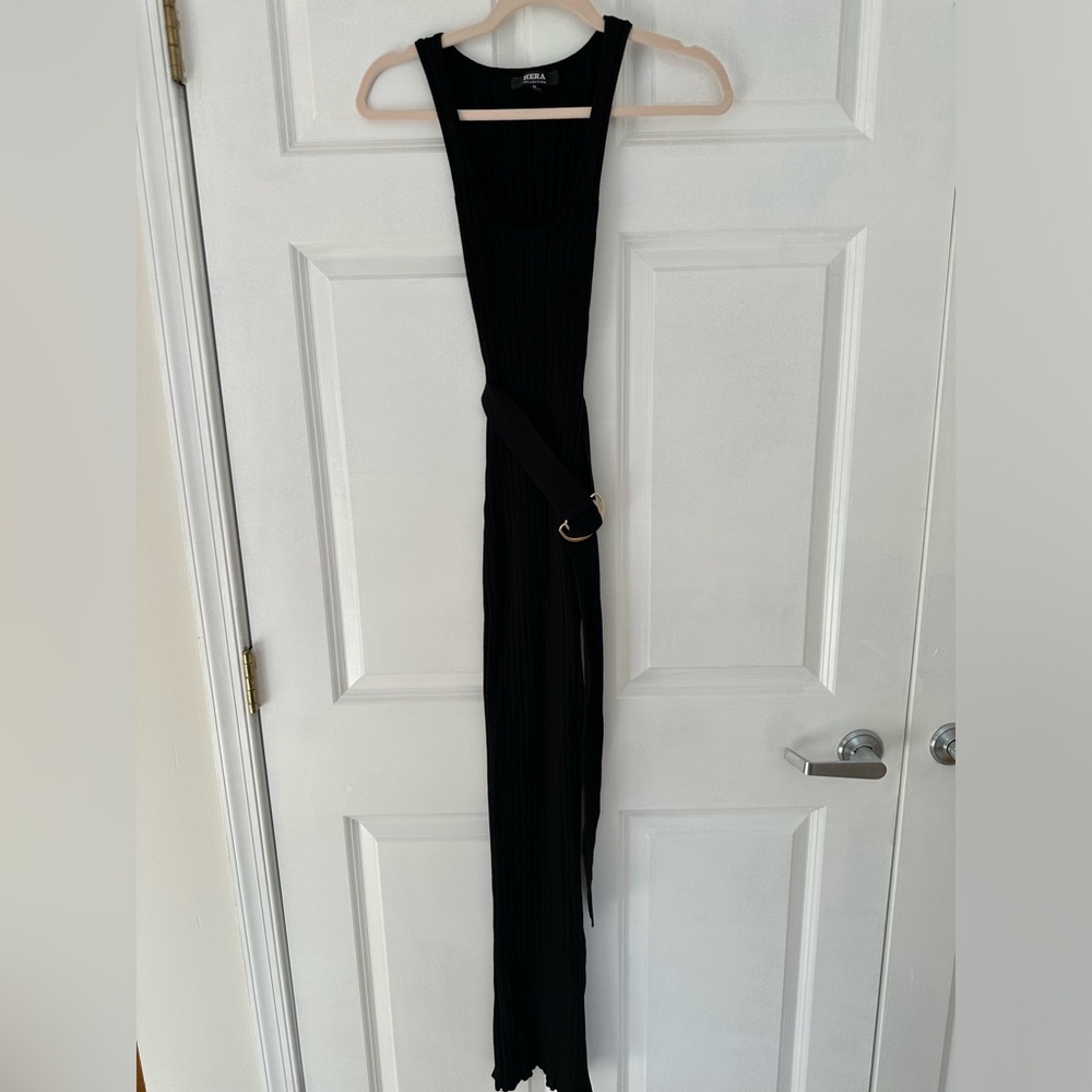 Bodycon ribbed dress with side slit - small